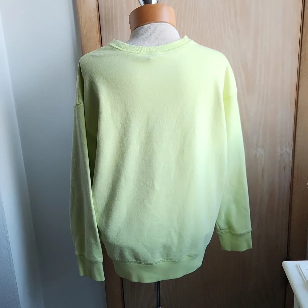 Eddie Bauer Light Green Crewneck Sweatshirt Size Medium - Picture 2 of 5